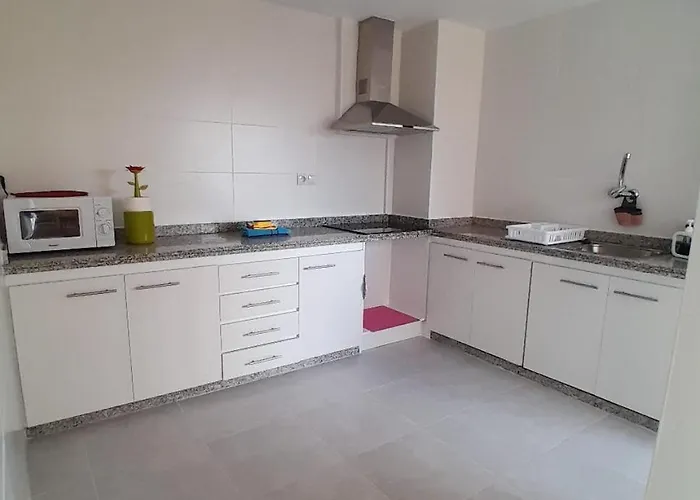 Las 4 Estaciones Apartamento Elda