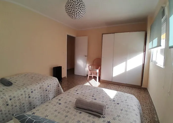 Las 4 Estaciones Apartamento Elda